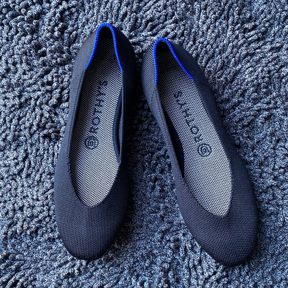 Black “The Square” Rothy’s 7.5